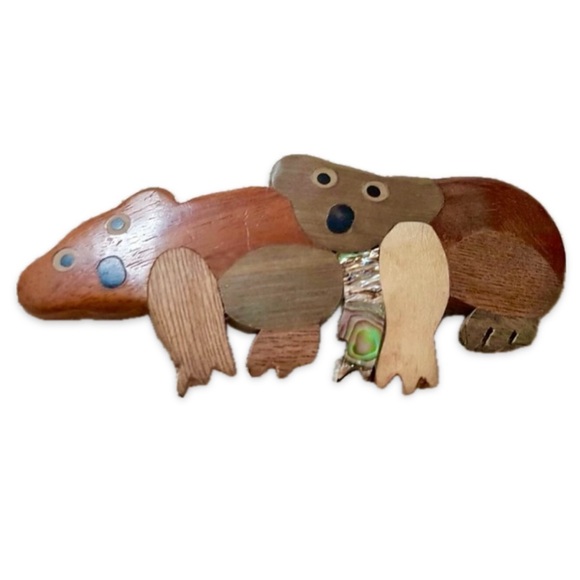 Koala bears wood brooch - Handcrafted Brooch or Necklace you choose - Picture 10 of 15